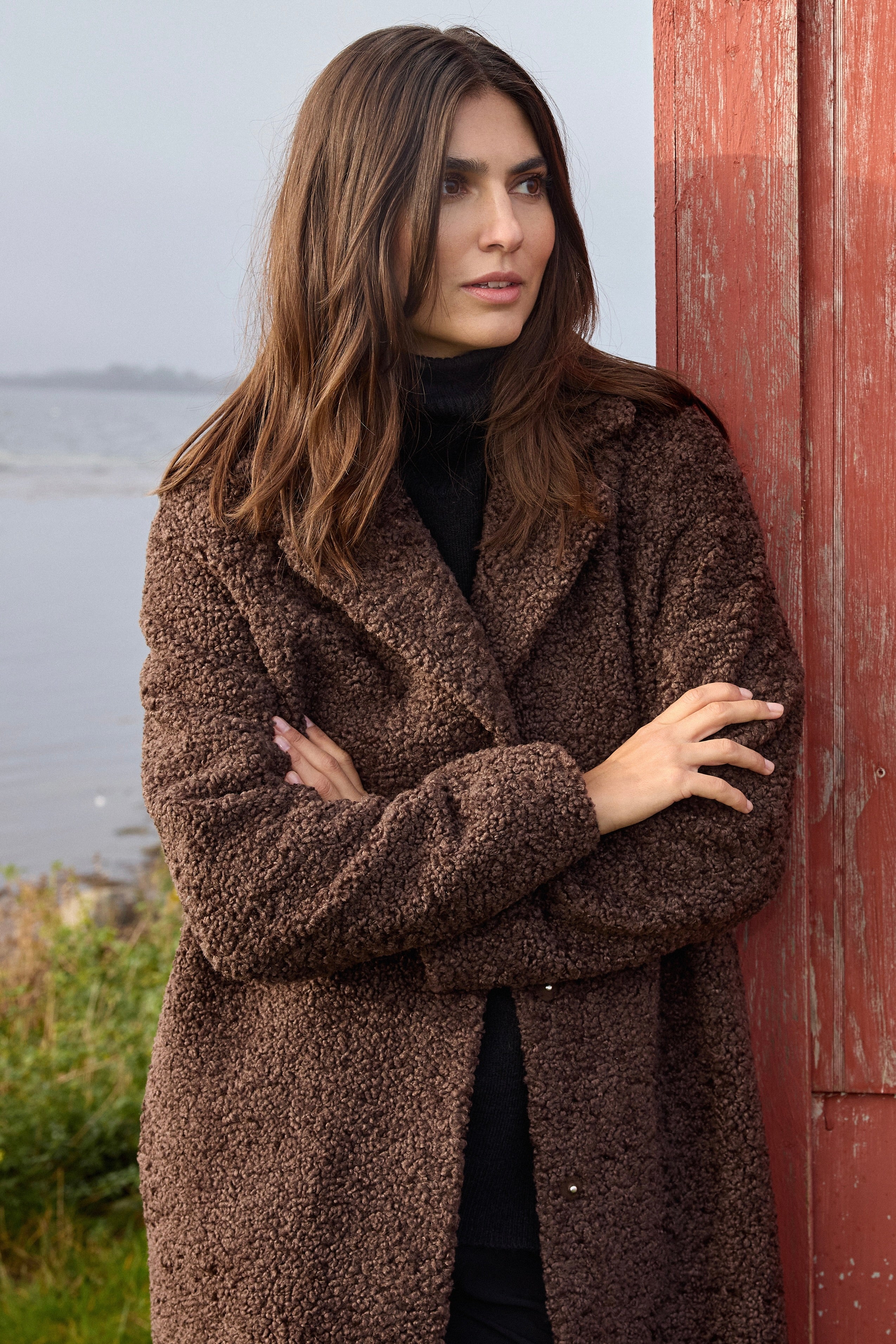 Addy FF Long Teddy Coat | Brun | Frakke fra French Laundry