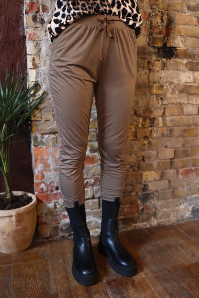 Alma Pants | Fossil | Bukser fra Liberté