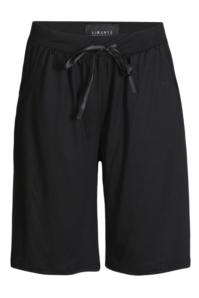 Alma Long Shorts | Black | Shorts fra Liberté
