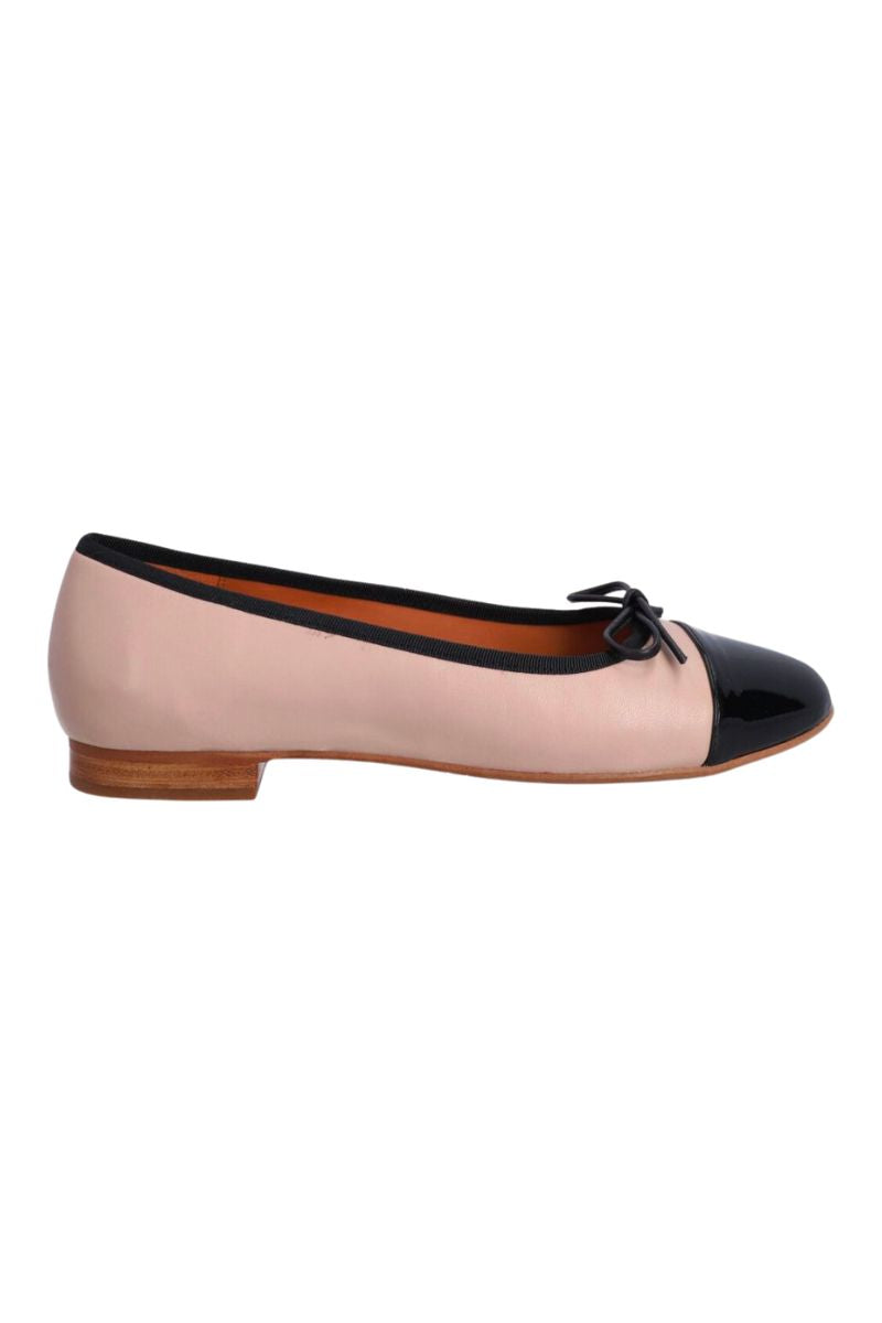 A6021 | Black patent/beige nappa 272 | Ballerina fra Billi Bi