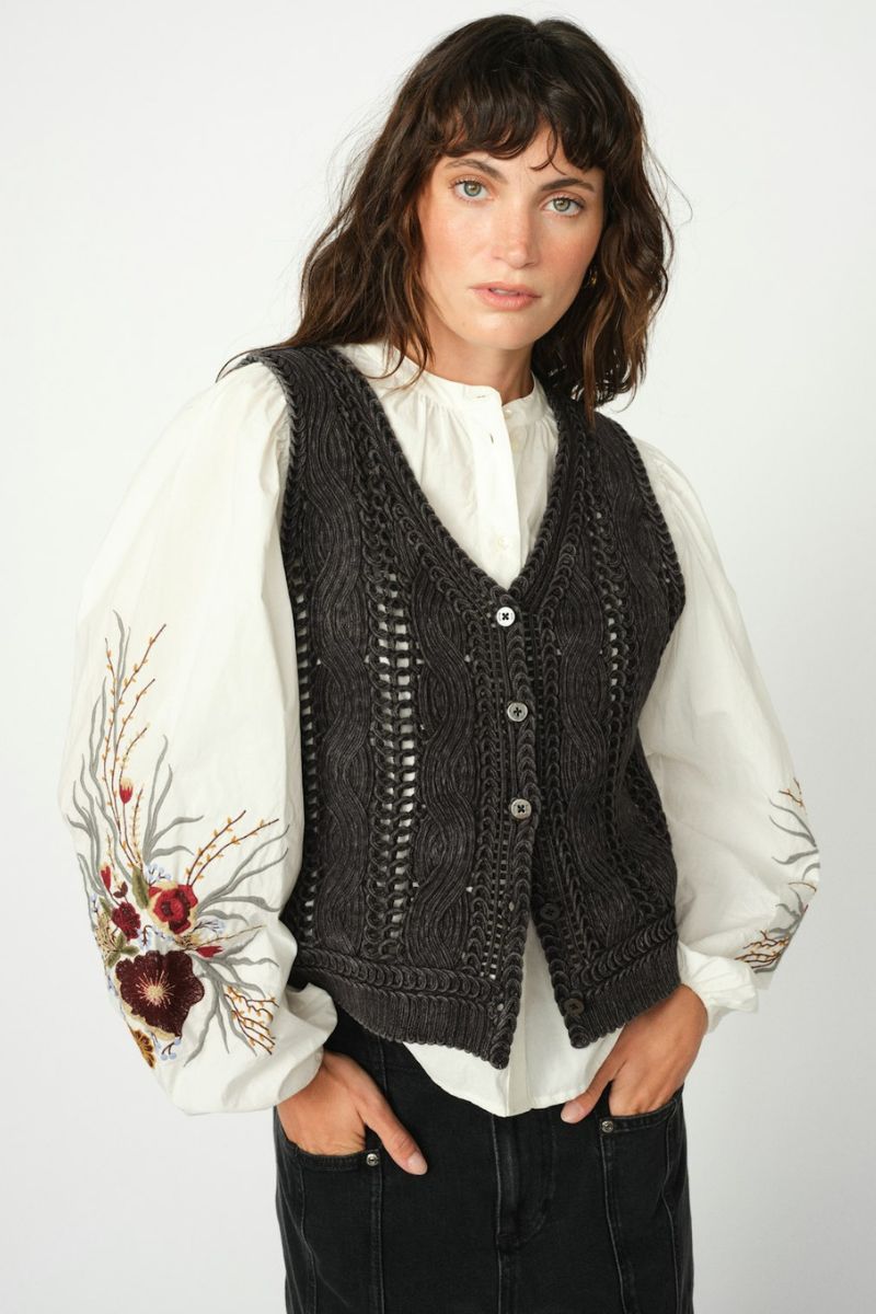 Albanju Knit Lace Vest | Phantom | Strik fra Mos Mosh