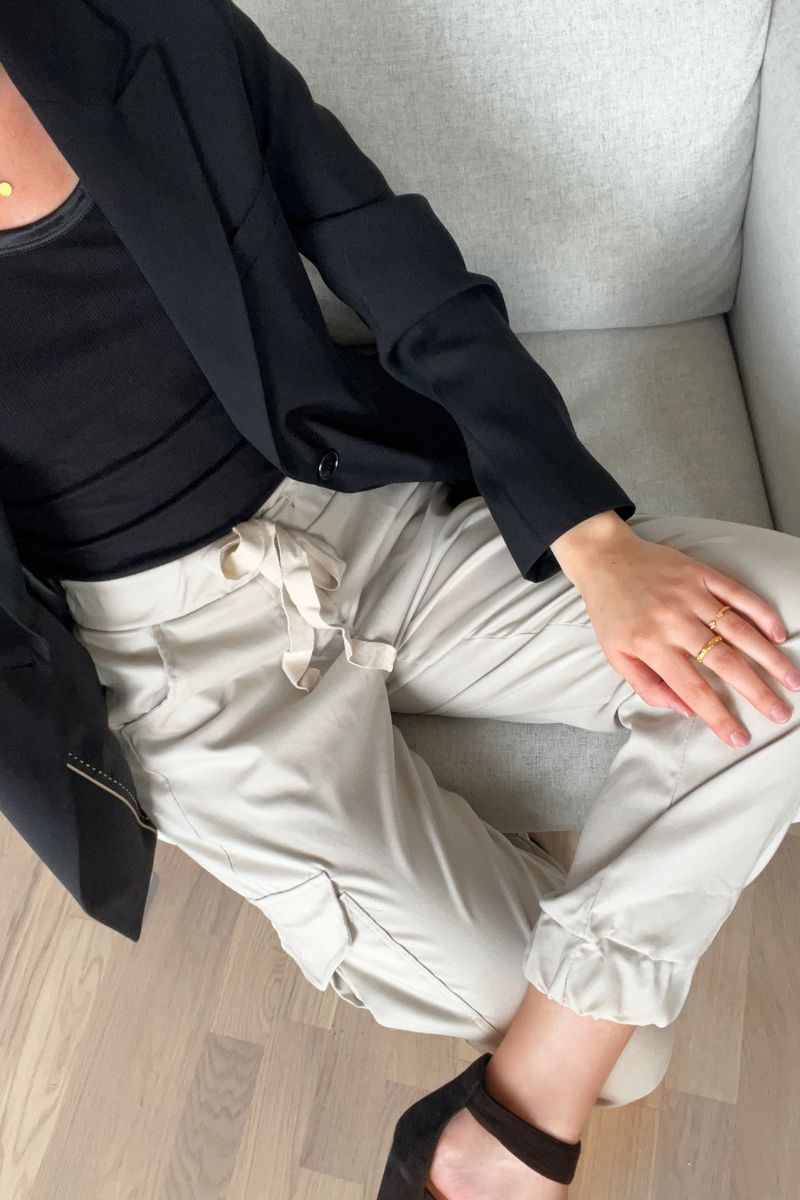 21097 | Beige | Bukser fra Marta du Chateau