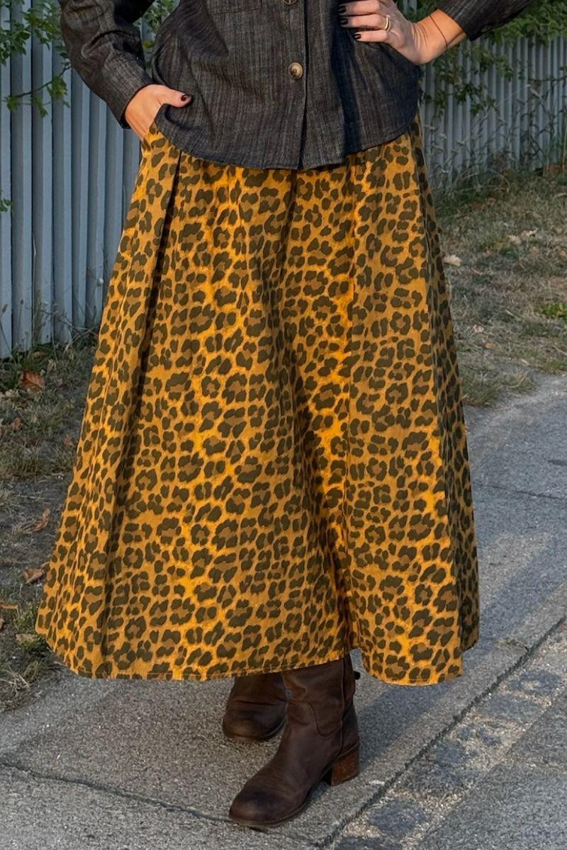 Abbie Skirt | Mustard Leo | Nederdel fra Black Colour