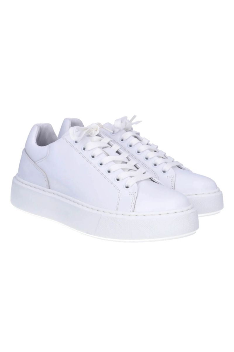 A6640 | White nappa 73 | Sneakers fra Billi Bi
