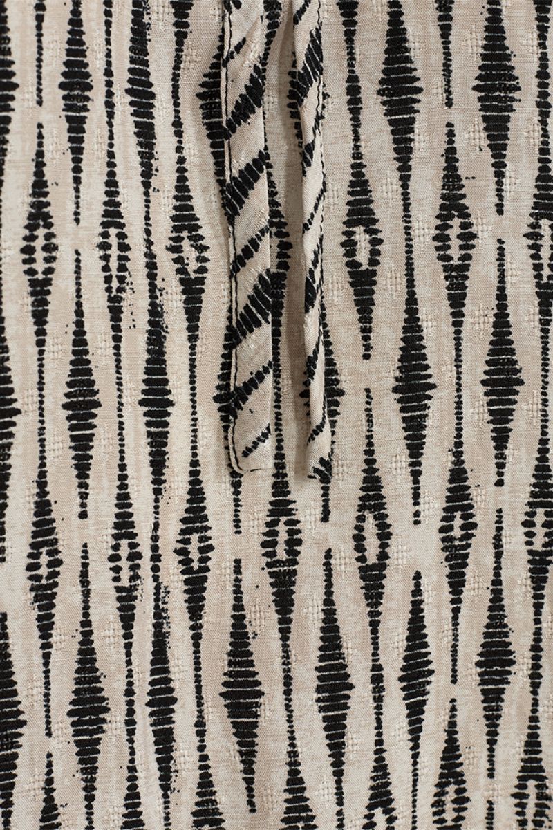 Adney Blouse 205436 | Moonbeam W. Black | Bluse fra Freequent