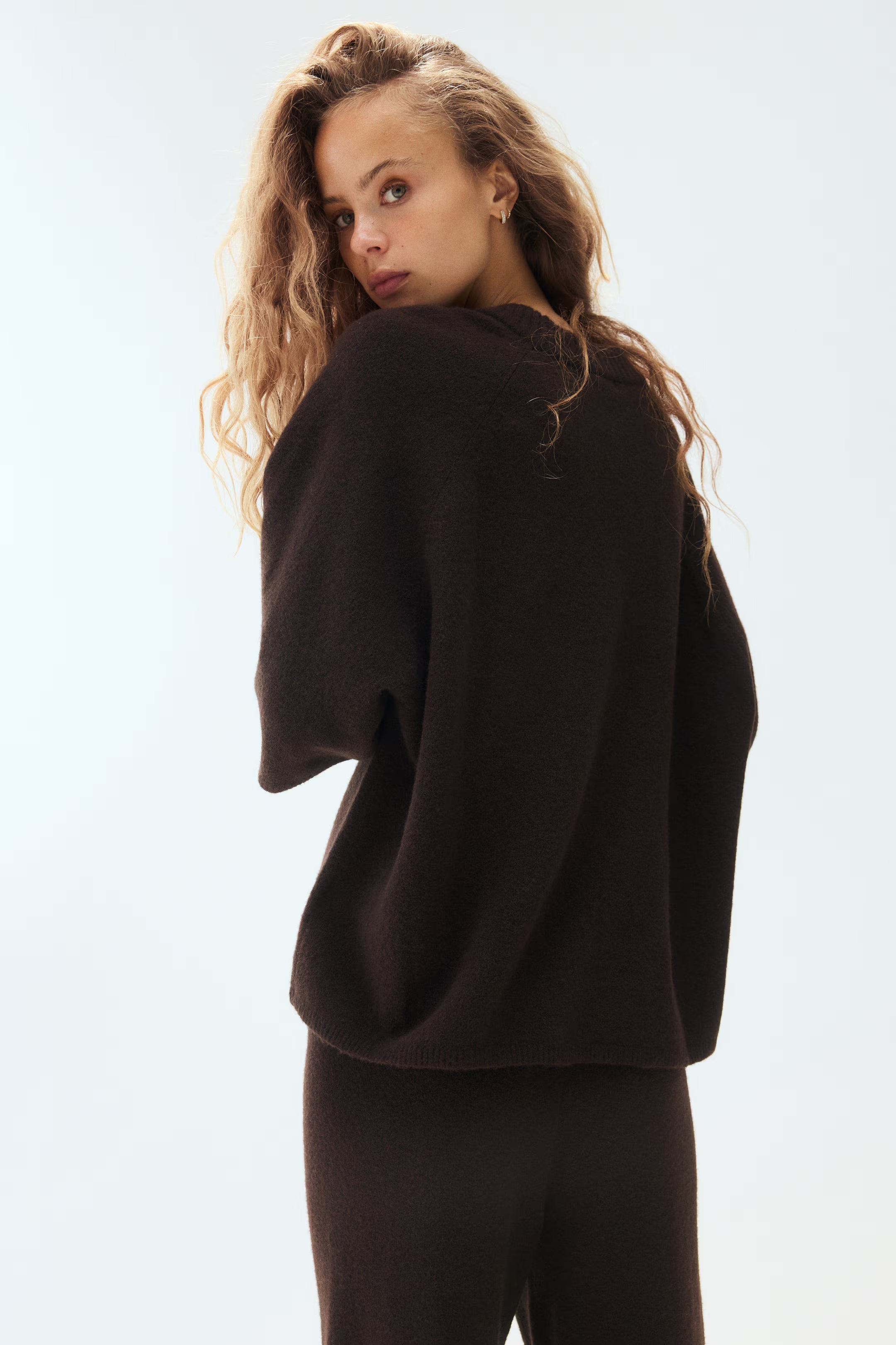 Bonnie Finstrikket Sett