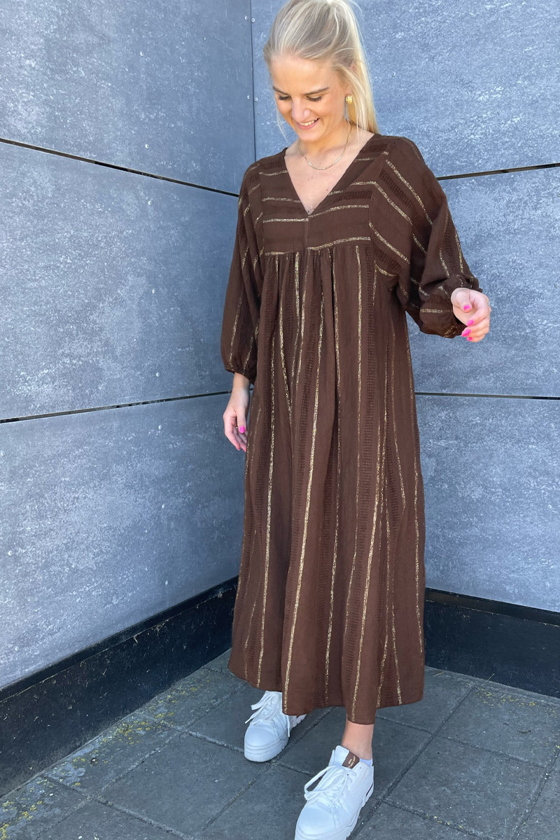 87152 Dress | Coffee | Kjole fra Marta du Chateau