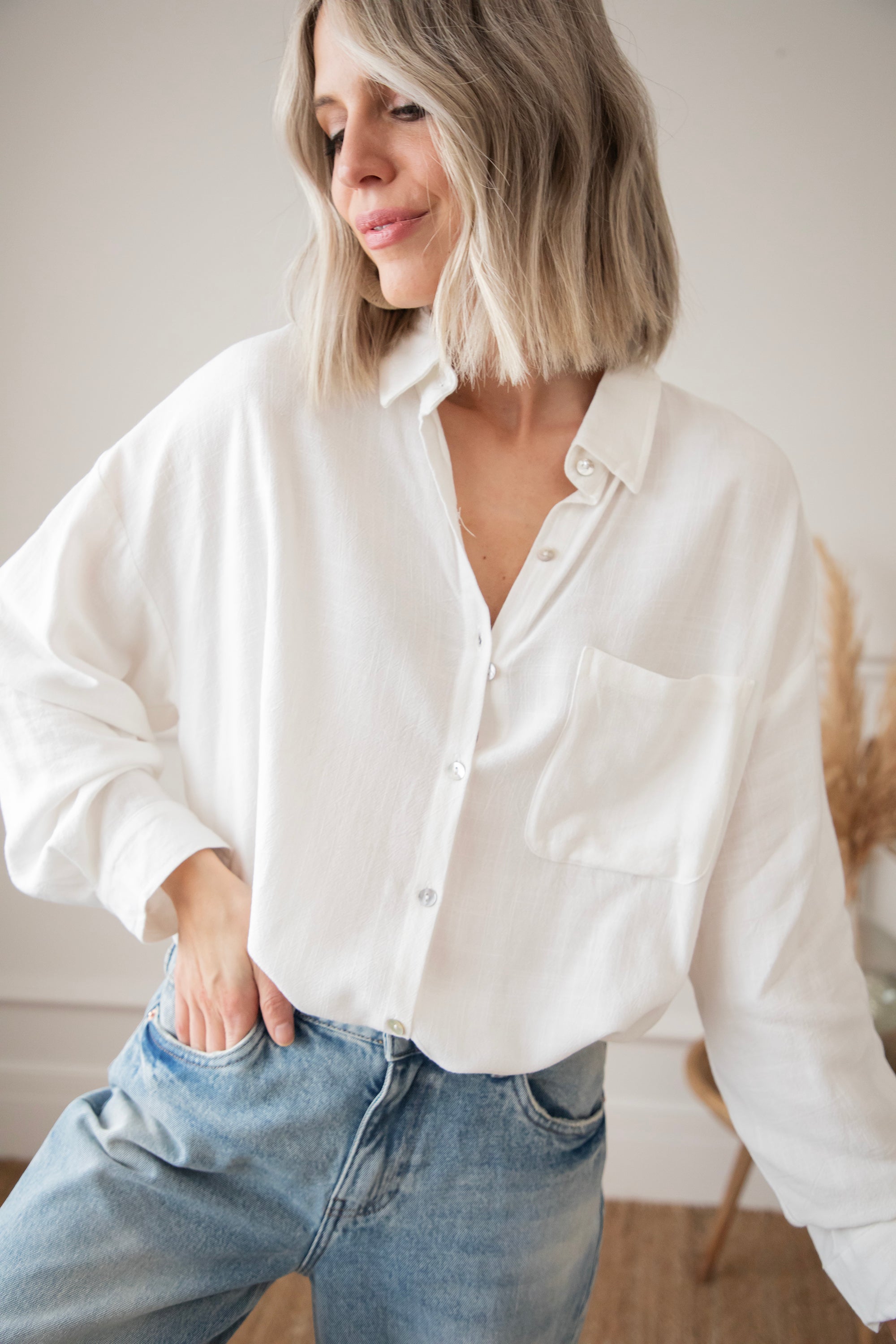 LØS LINBLUSE – BEIGE | OVERSIZE TRENDY SOMMERBLUSSE