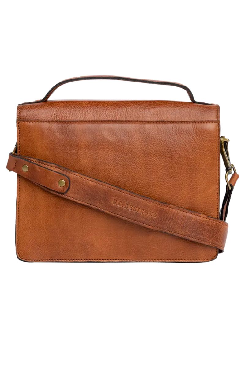 Alba Big | Walnut | Crossover fra Re:designed