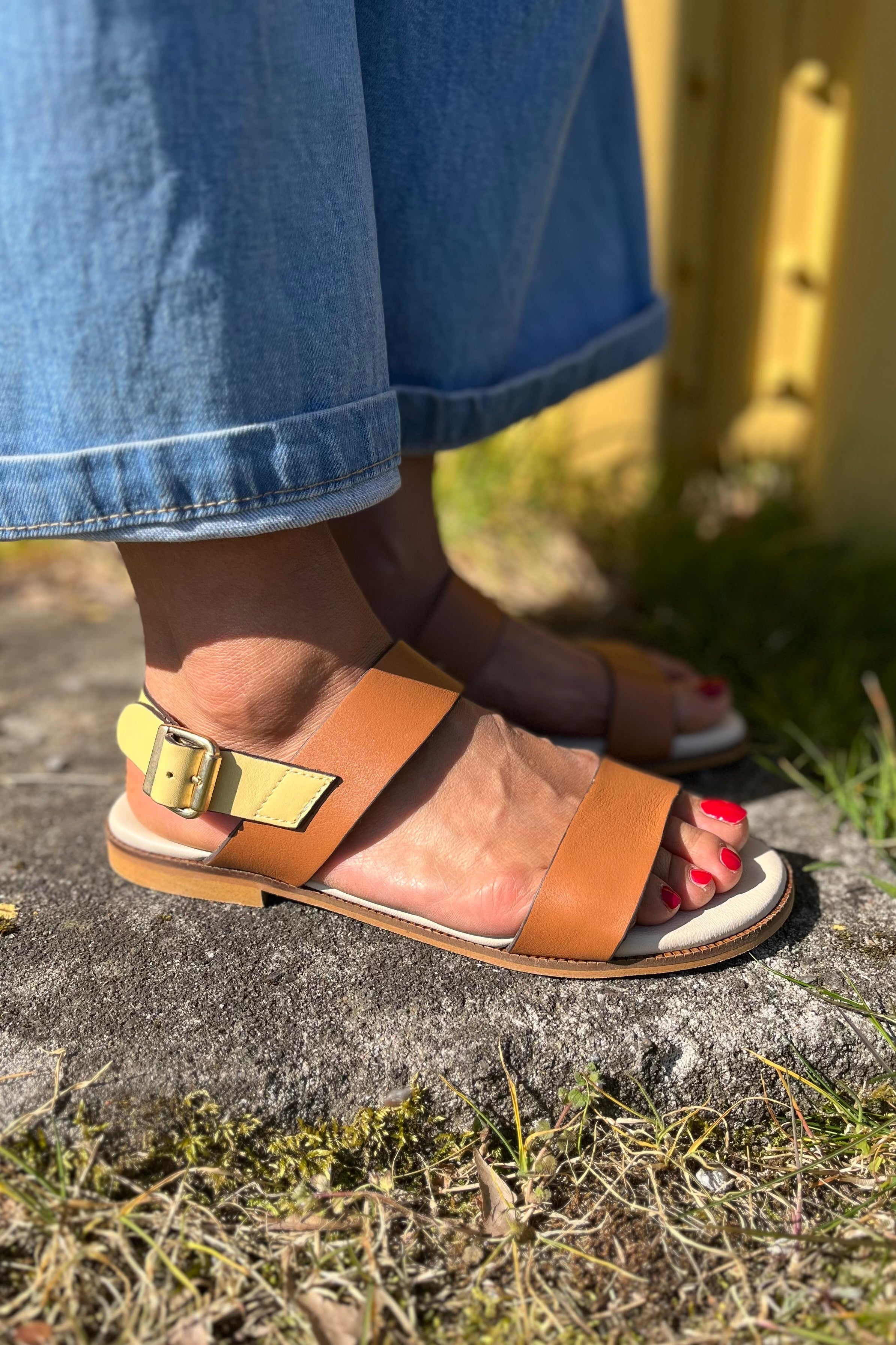 Agnes | Camel-amarillo | Sandaler fra Tim & Simonsen