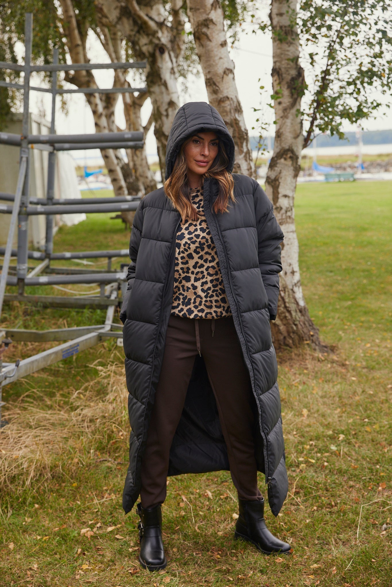 Asta Kåpe | Svart | Frakk fra French Laundry