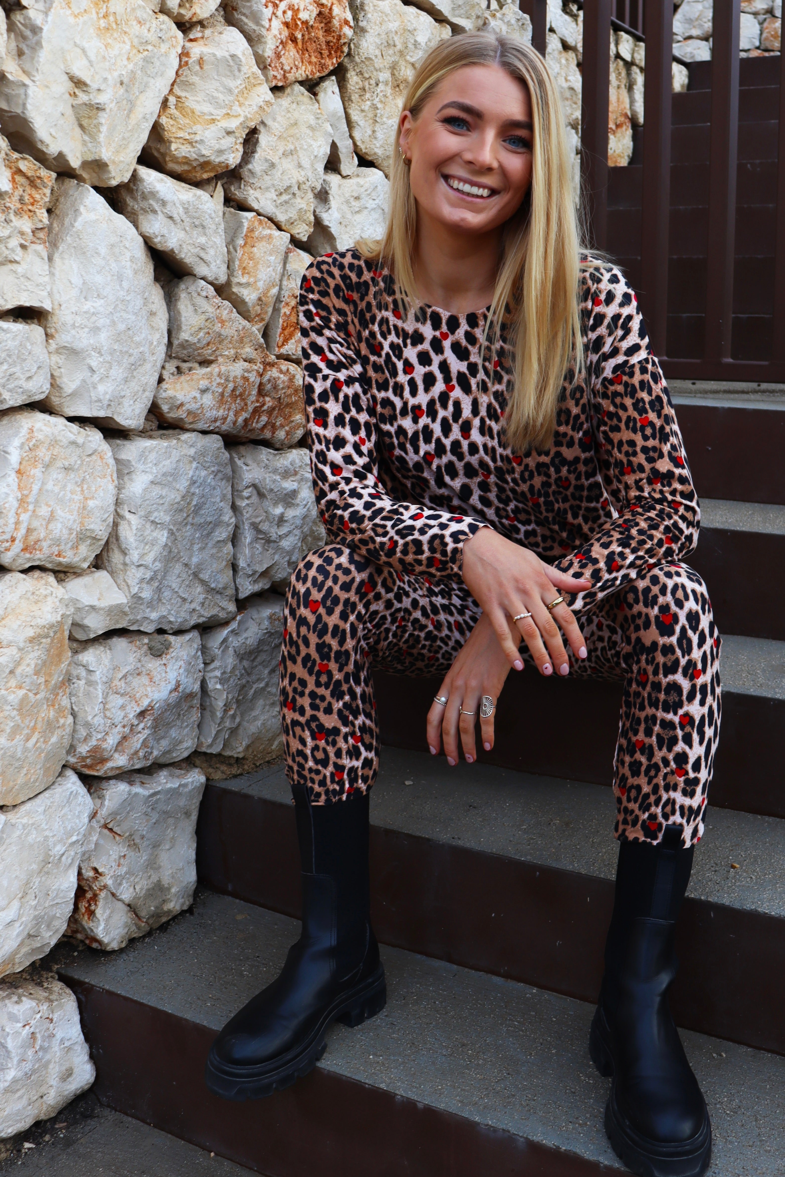 Alma Ls Top | Lux Leo Red Heart | Bluse fra Liberté