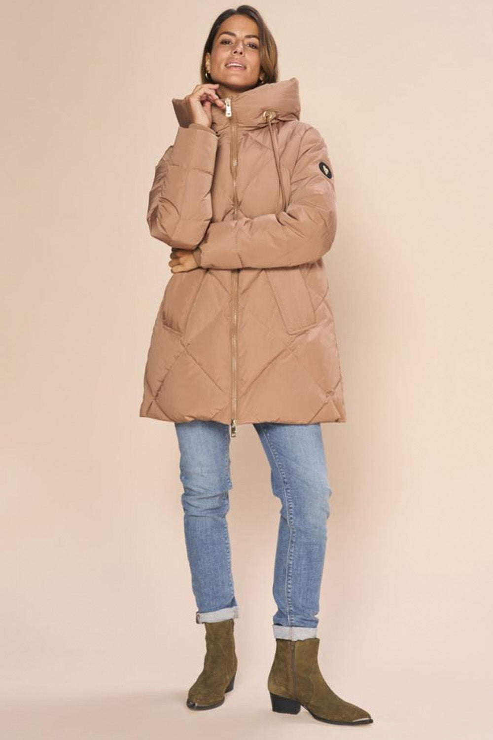 Aimee Down Jacket | Woodsmoke | Jakke fra Mos Mosh