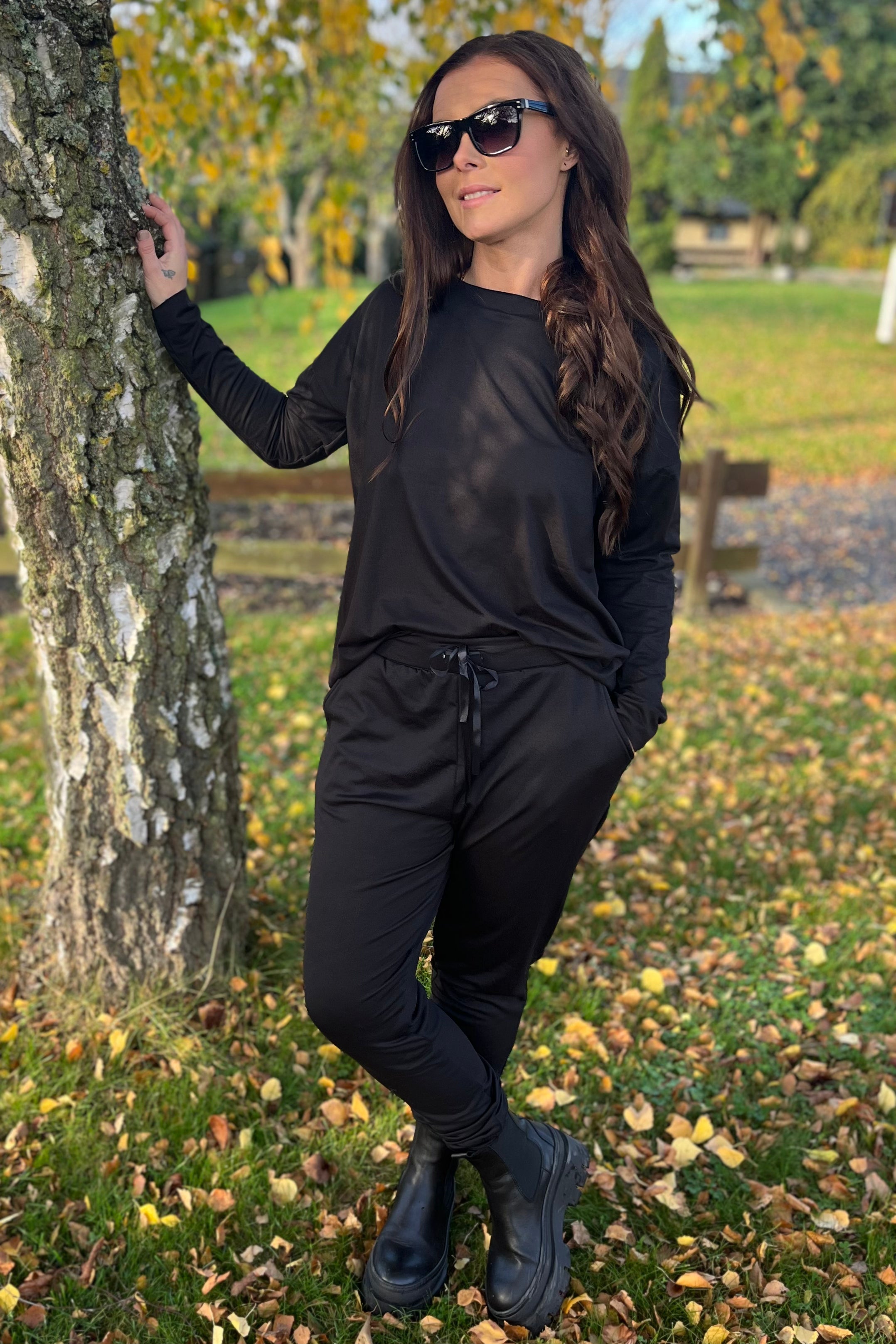 Alma Pants (Fleece) | Black | Fleece løse bukser fra Liberté