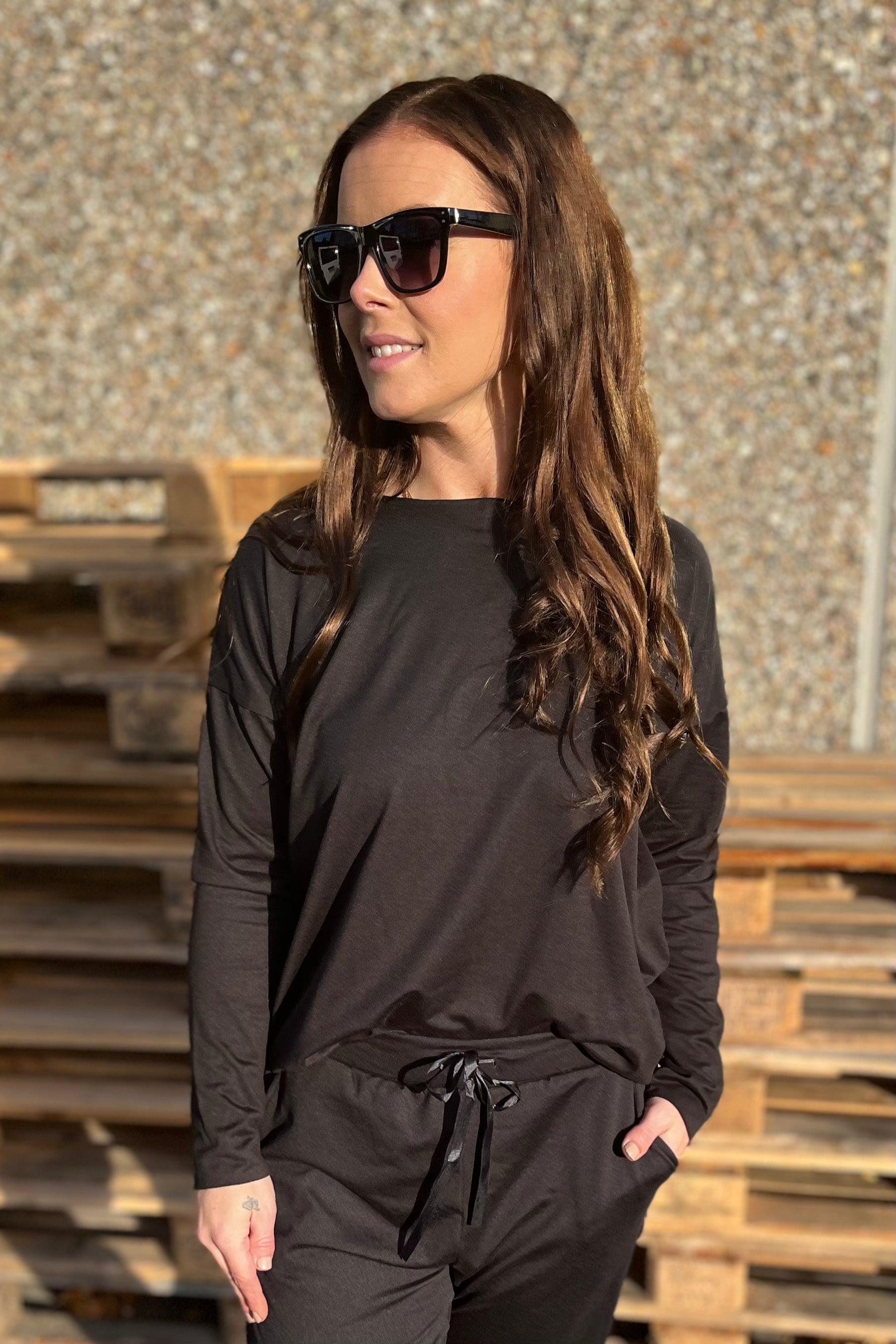 Alma LS Top (Fleece) | Black | Fleece bluse fra Liberté