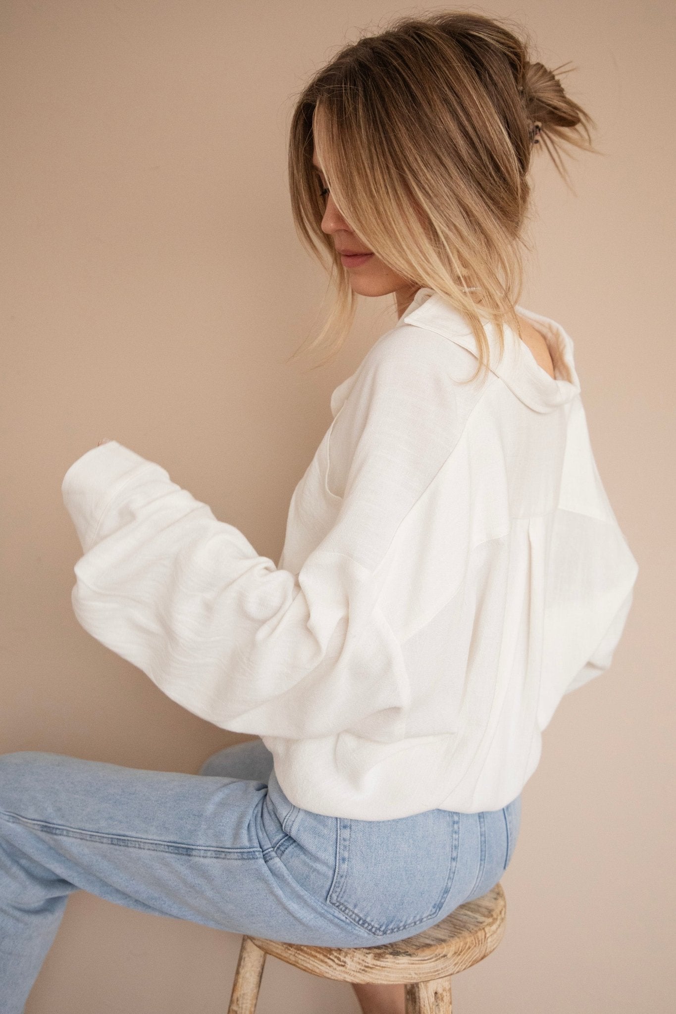 LØS LINBLUSE – BEIGE | OVERSIZE TRENDY SOMMERBLUSSE