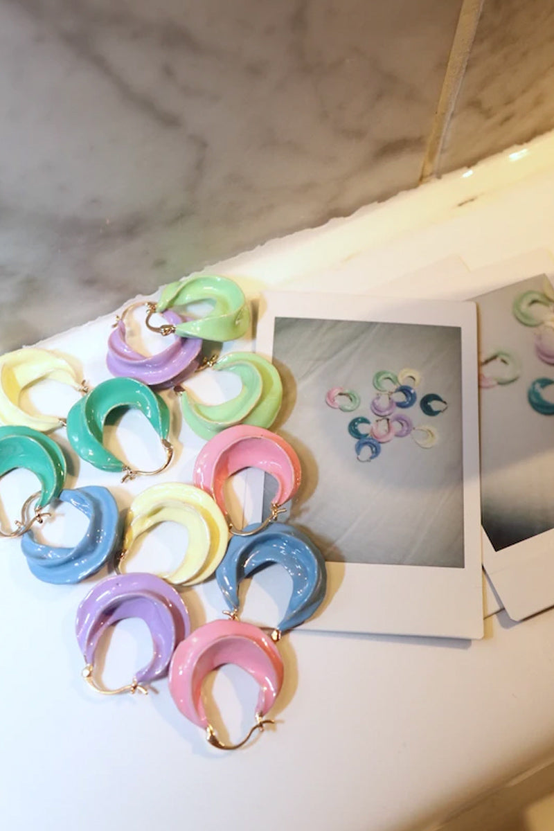 Afrika Enamel Earring | White | Øreringe fra Pico