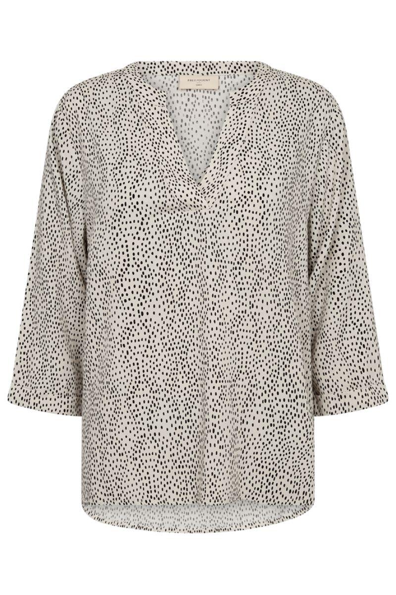 Adney Blouse 206684 | Moonbeam W. Black | Bluse fra Freequent