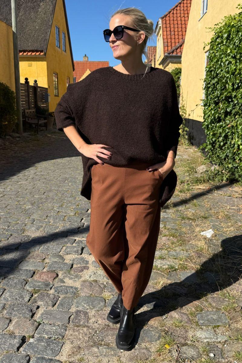 Alessia Knit Jumper | Coffee | Strik fra Black Colour