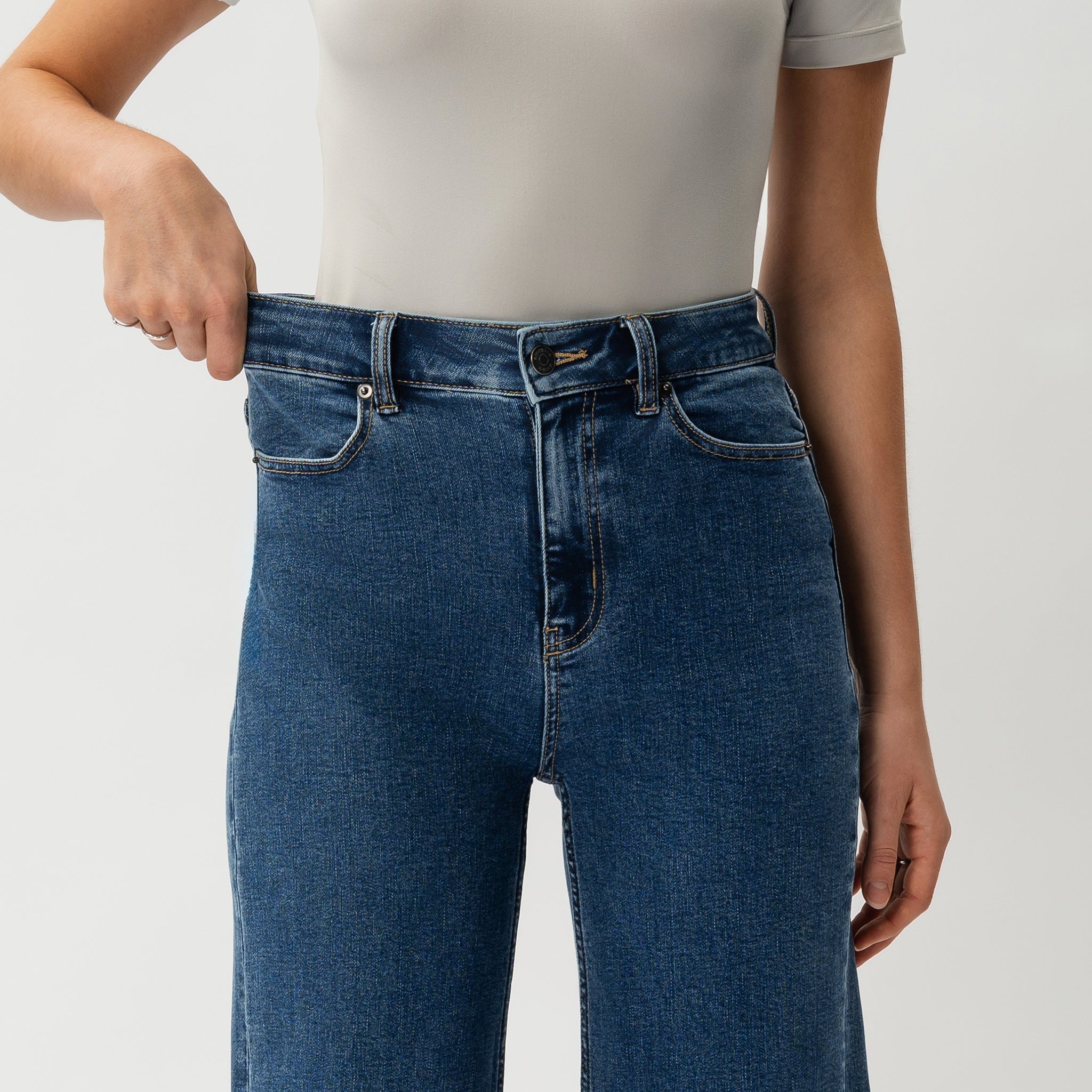 Avslappet comfortdenim jeans | oversize trendy denim for dame