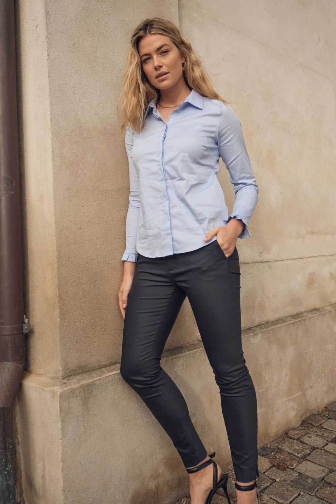 Abbey Night Pant Sustainable | Navy | Bukser fra Mos Mosh