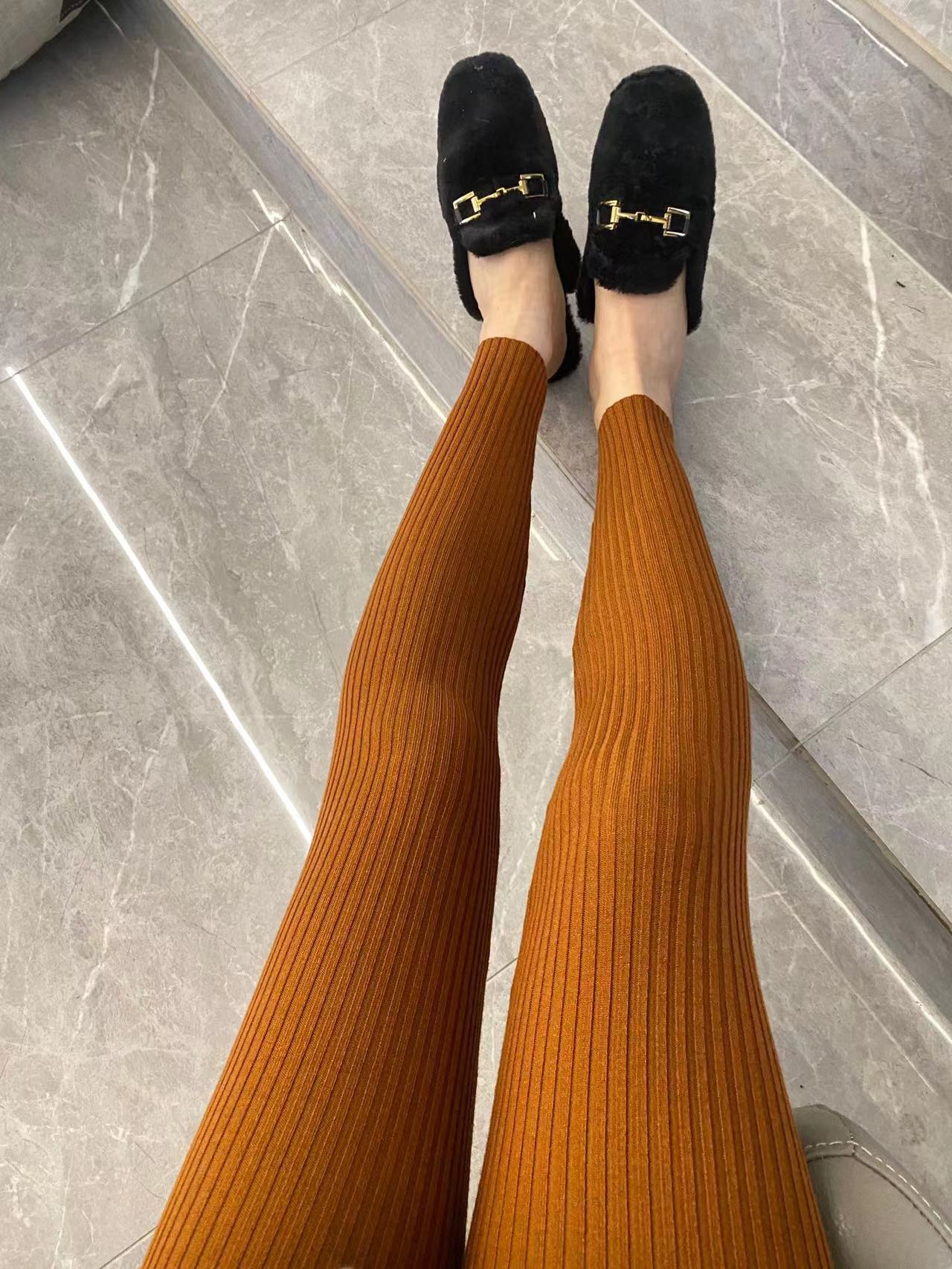 Ribbet naadloze tights med høy midje – Creme