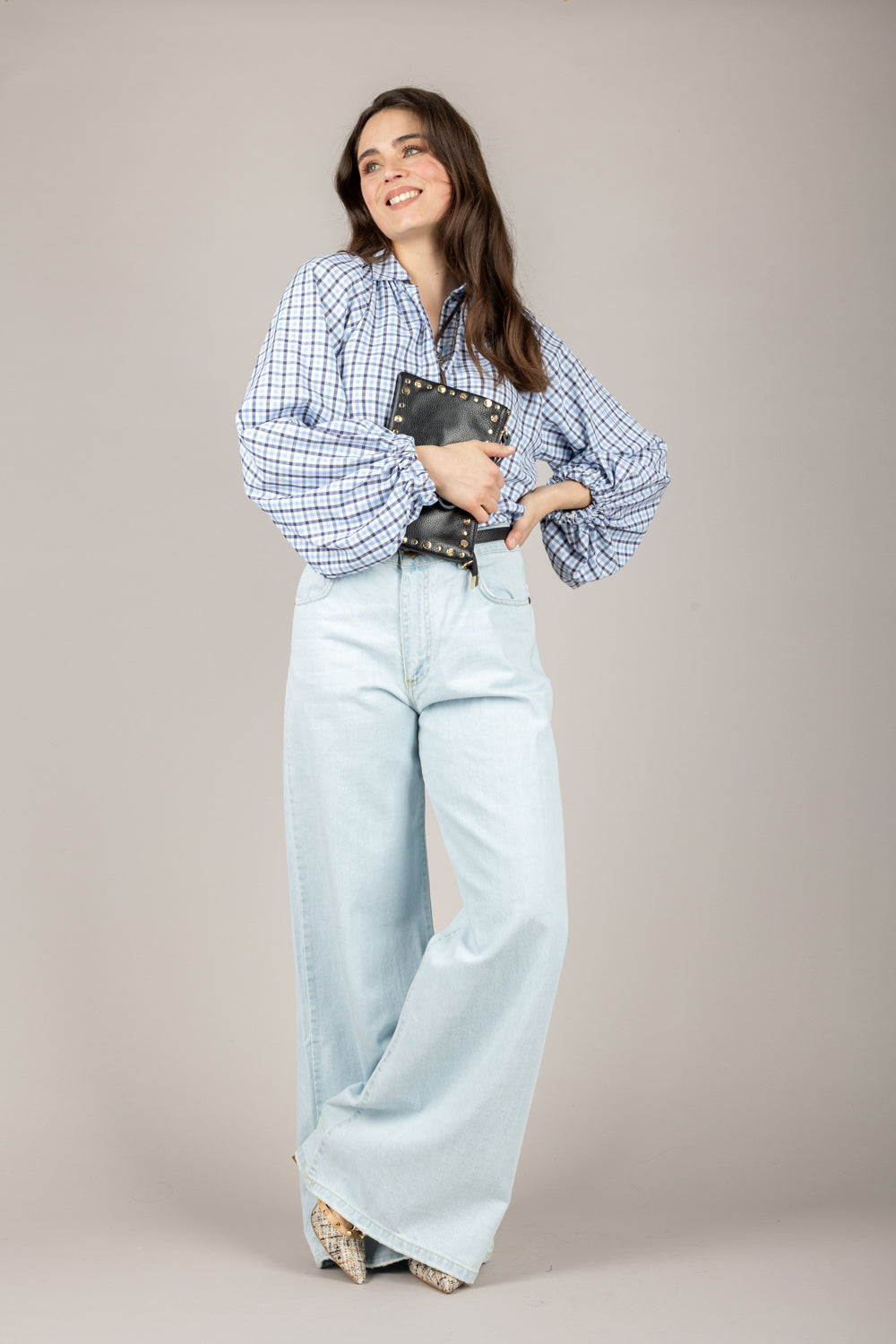 GINEVRA SPRING PALAZZO JEANS – LYS BLÅ | TRENDY DENIM MED BREDBEN HØYMIJE