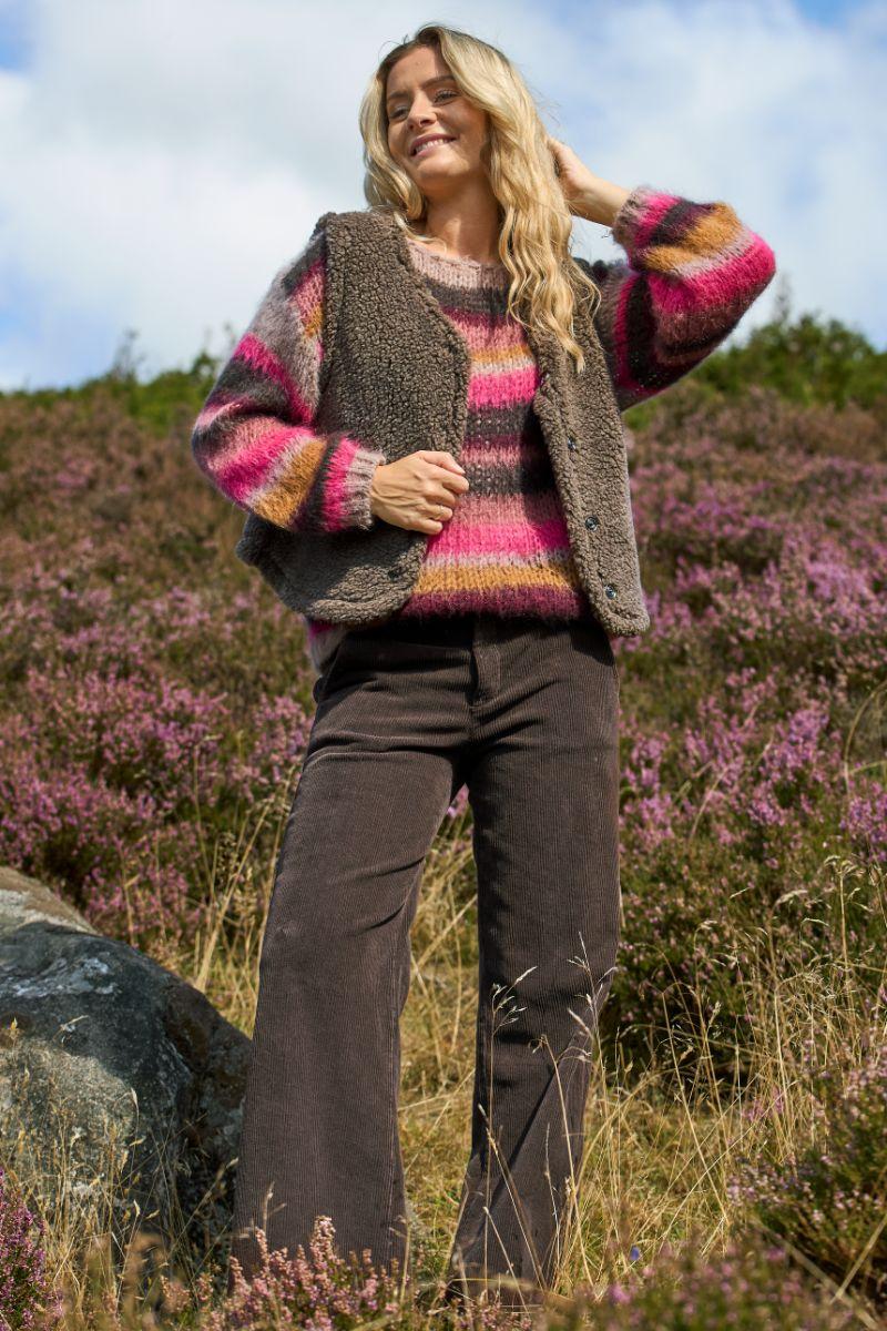 Adria Multi Striped Jumper | Berry | Strik fra Black Colour