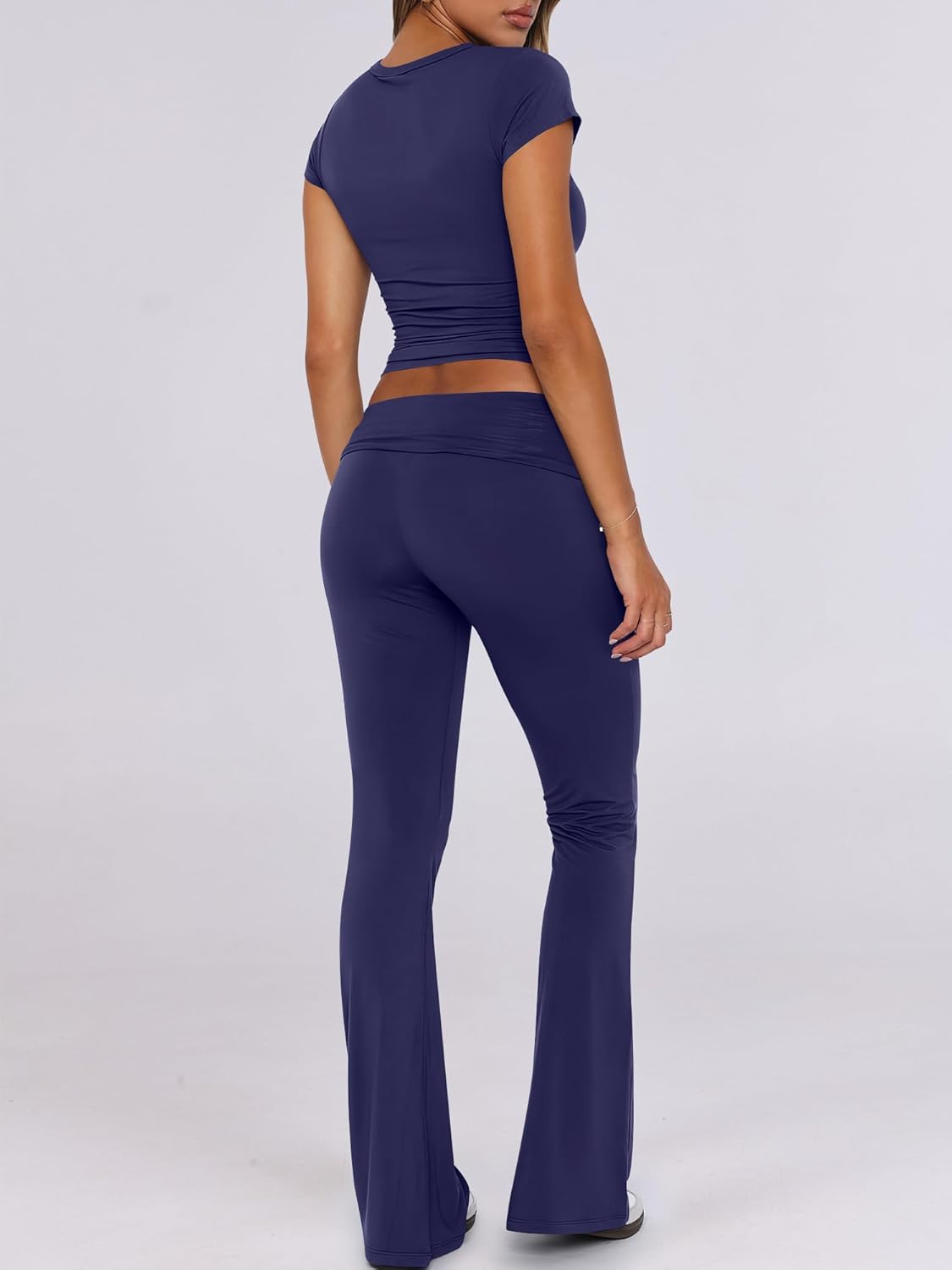 ANRABESS DAME LONGWEAR – TRENDY 2-DELT SETT MED FLAREBUKSE &amp; CROP TOP
