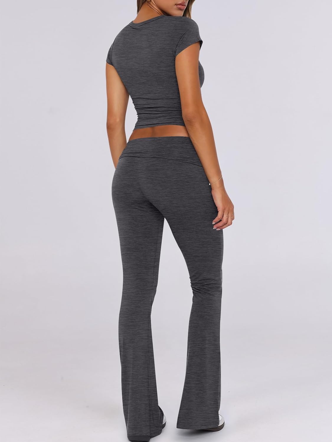 ANRABESS DAME LONGWEAR – TRENDY 2-DELT SETT MED FLAREBUKSE &amp; CROP TOP