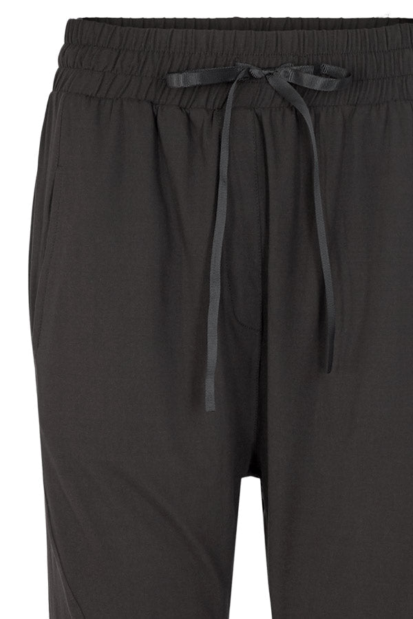 Alma Loose Pant | Sort | Løse bukser fra Liberté Essential