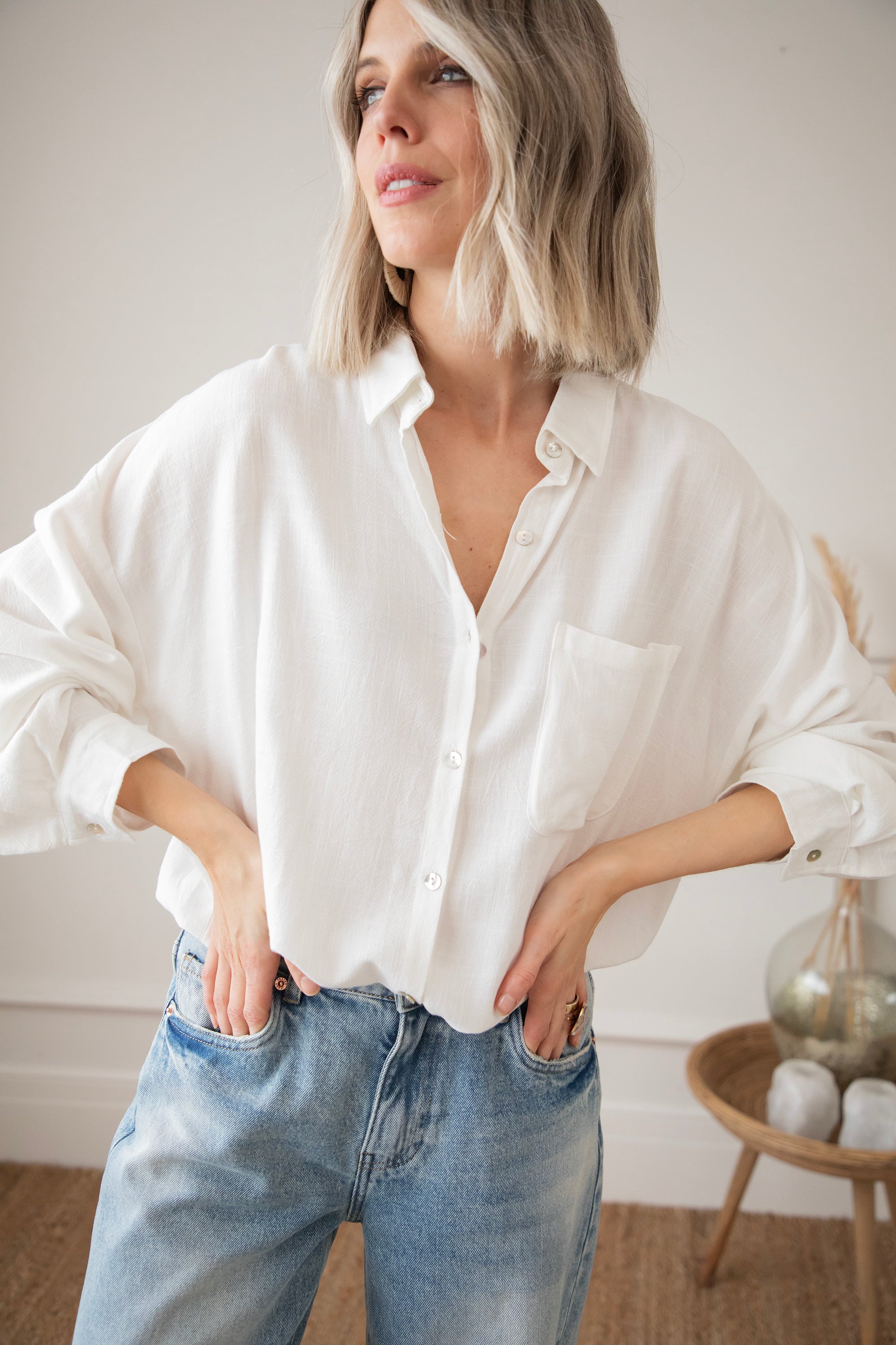 LØS LINBLUSE – BEIGE | OVERSIZE TRENDY SOMMERBLUSSE