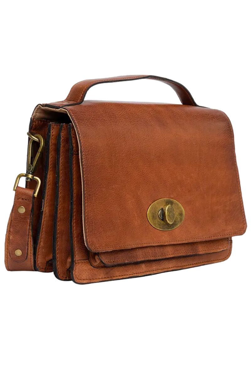 Alba Big | Walnut | Crossover fra Re:designed