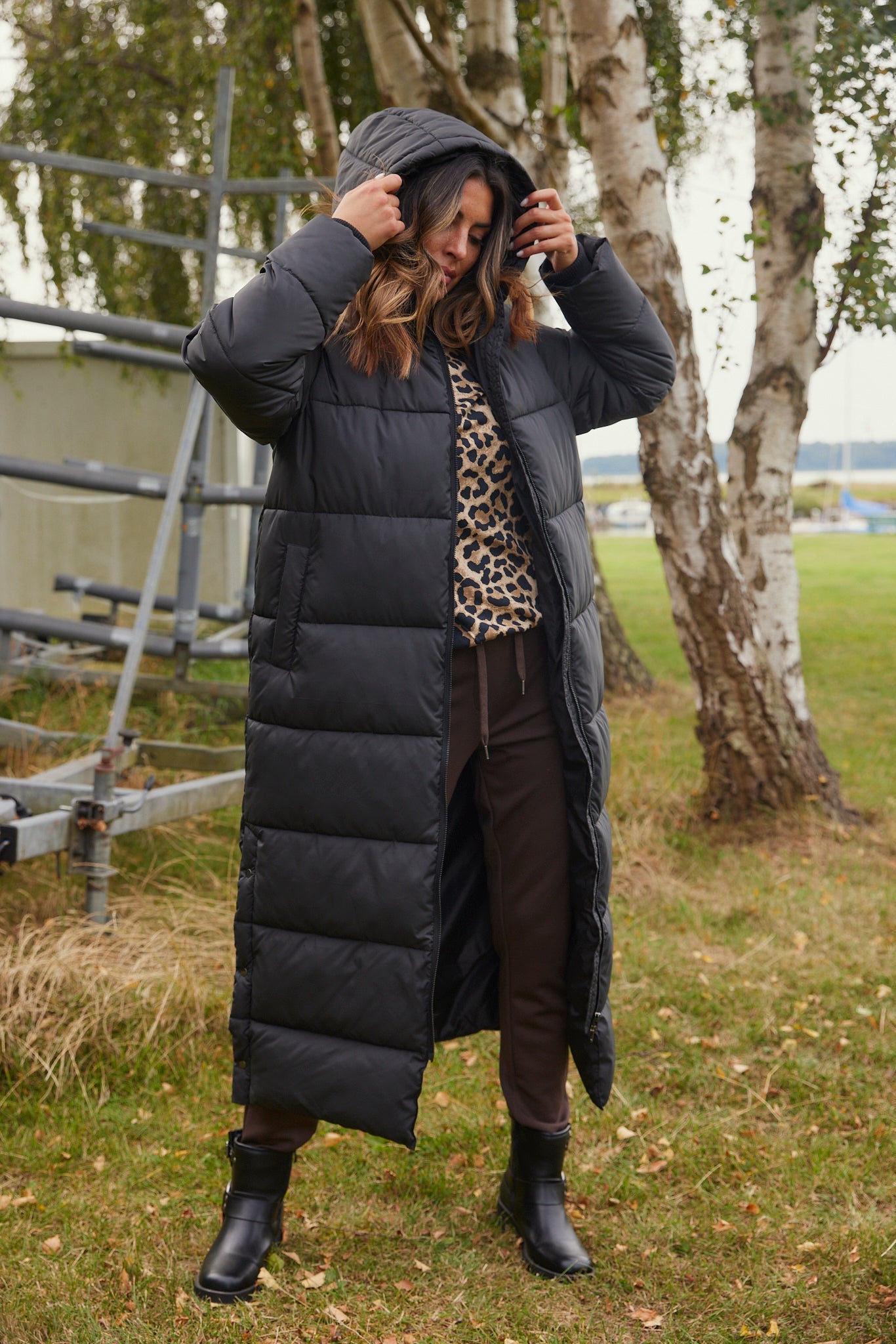 Asta Kåpe | Svart | Frakk fra French Laundry