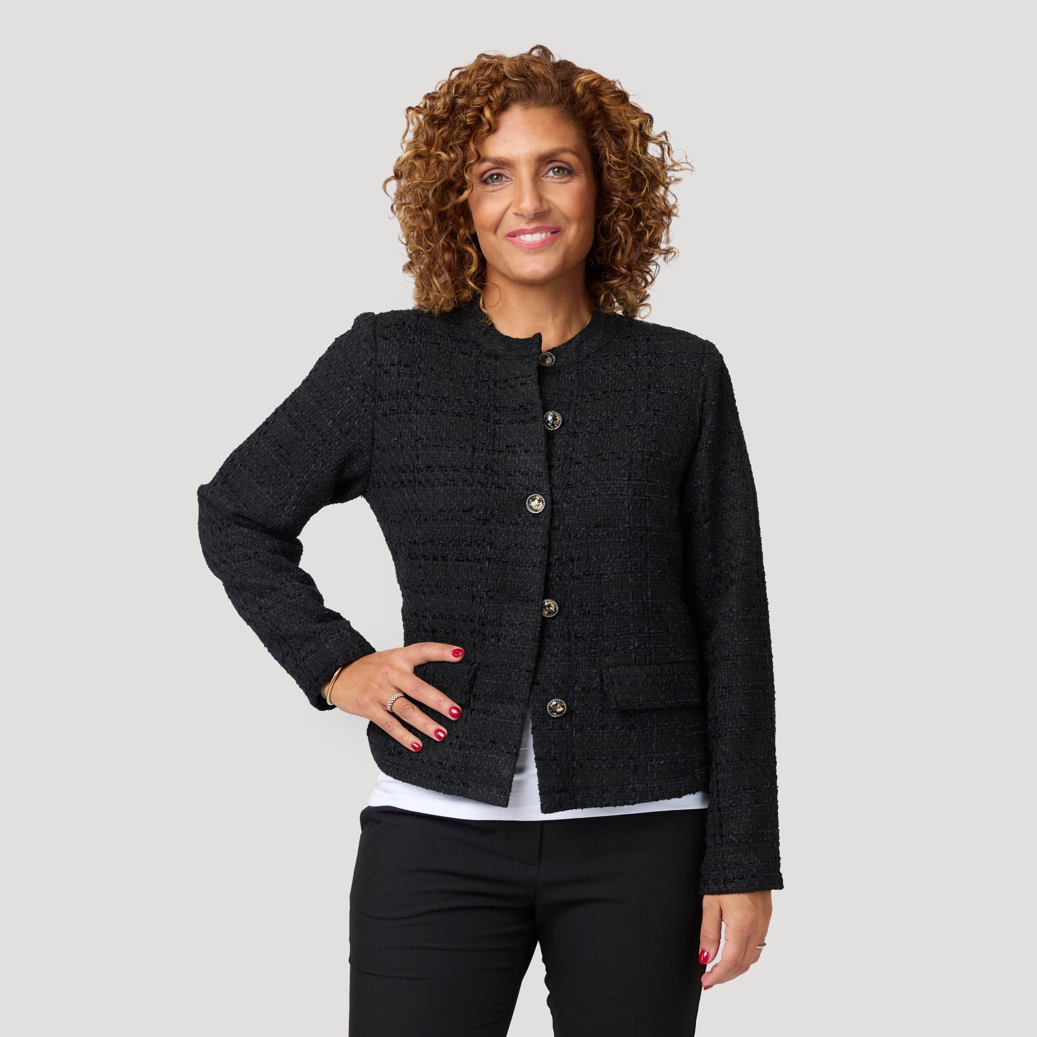 Carmen jakke – svart | trendy chic oversize blazerjakke for dame
