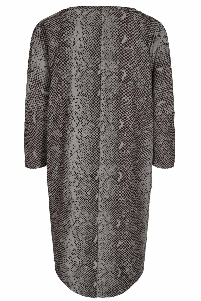 Alma dress | Snake | Oversize kjole fra Liberté Essentiel