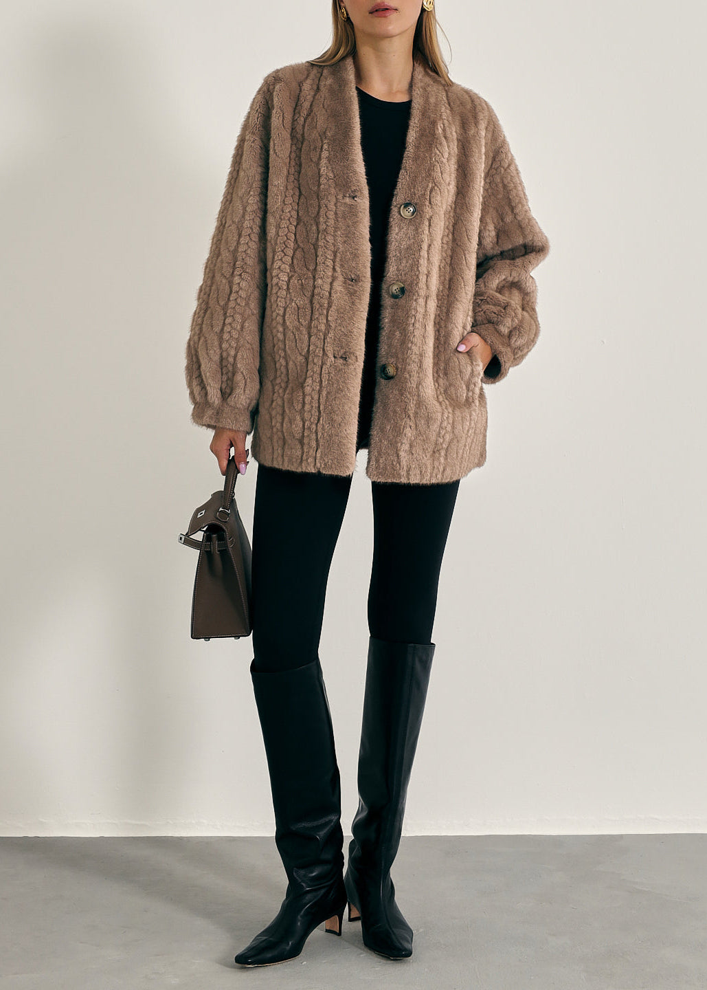 Vail Chic Pels Cardigan-Kåpe | Trøffel