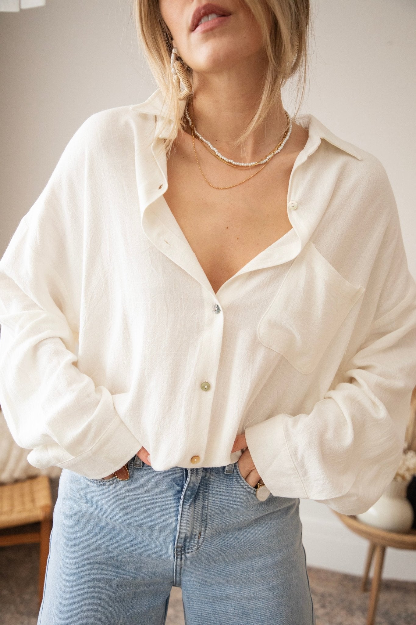 LØS LINBLUSE – BEIGE | OVERSIZE TRENDY SOMMERBLUSSE