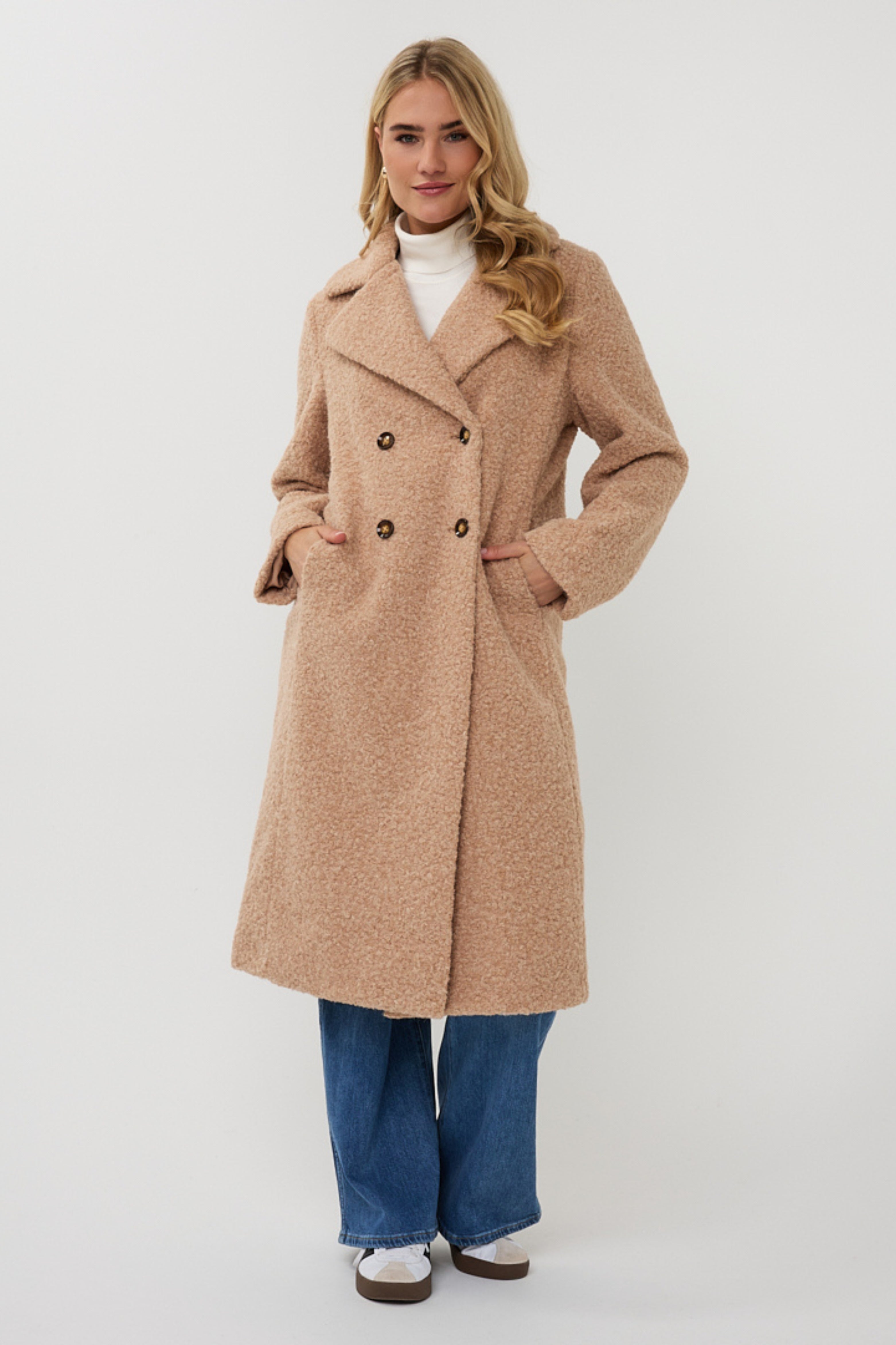 JAKKE BOUCLÉ ​​SAND